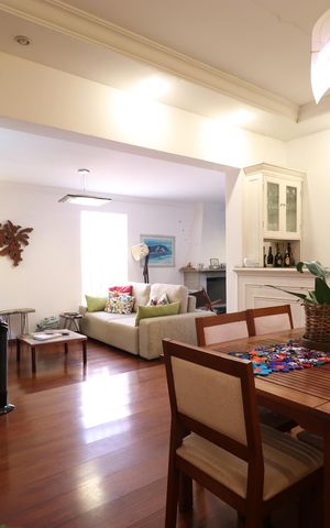 Casa à venda com 370m², 3 quartos e 5 vagasSala de jantar 