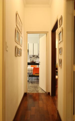 Casa à venda com 370m², 3 quartos e 5 vagasCorredor 