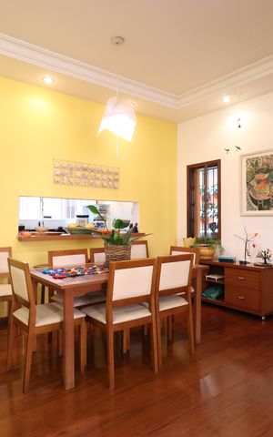 Casa à venda com 370m², 3 quartos e 5 vagasSala de jantar 