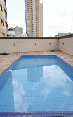 Apartamento para alugar com 60m², 2 quartos e 2 vagasÁrea comum - Piscina