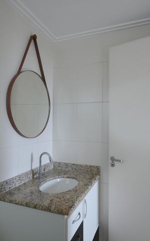Apartamento para alugar com 60m², 2 quartos e 2 vagasBanheiro da Suíte