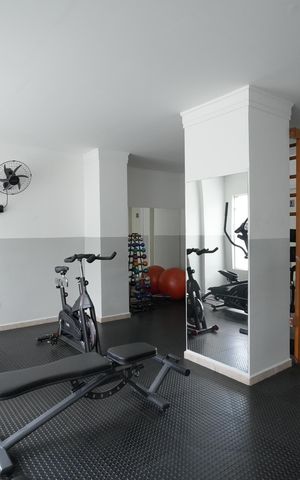 Apartamento para alugar com 60m², 2 quartos e 2 vagasÁrea comum - Academia