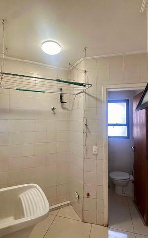 Apartamento à venda com 80m², 3 quartos e 1 vaga Apartamento à venda com 80m², 3 quartos e 1 vagaÁrea de Serviço