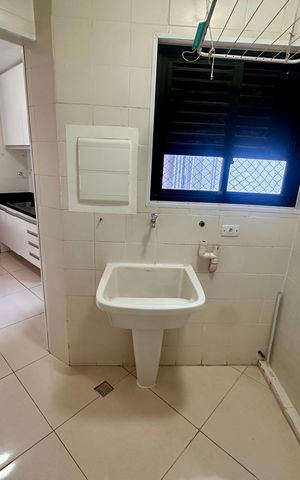 Apartamento à venda com 80m², 3 quartos e 1 vaga Apartamento à venda com 80m², 3 quartos e 1 vagaÁrea de Serviço