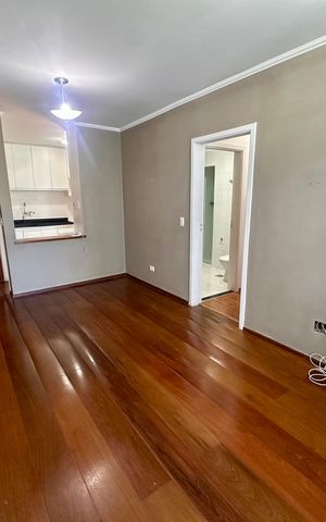 Apartamento à venda com 80m², 3 quartos e 1 vaga Apartamento à venda com 80m², 3 quartos e 1 vagaSala