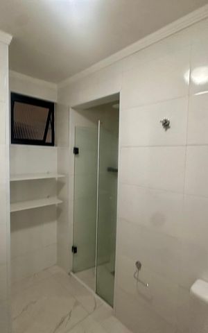 Apartamento à venda com 80m², 3 quartos e 1 vaga Apartamento à venda com 80m², 3 quartos e 1 vagaBanheiro 1