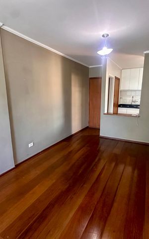 Apartamento à venda com 80m², 3 quartos e 1 vaga Apartamento à venda com 80m², 3 quartos e 1 vagaSala