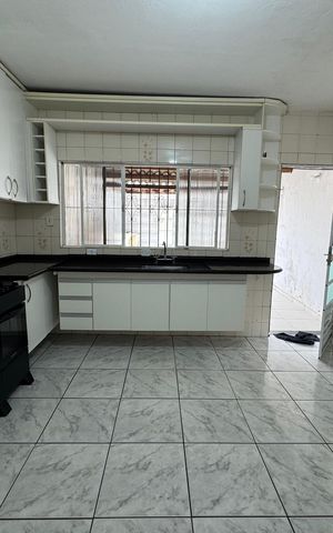 Casa para alugar com 125m², 3 quartos e 1 vaga Casa para alugar com 125m², 3 quartos e 1 vagaCozinha