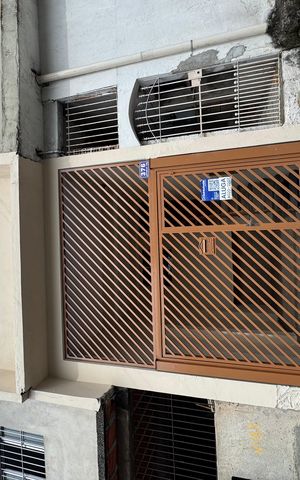 Casa para alugar com 125m², 3 quartos e 1 vaga Casa para alugar com 125m², 3 quartos e 1 vagaFachada com placa
