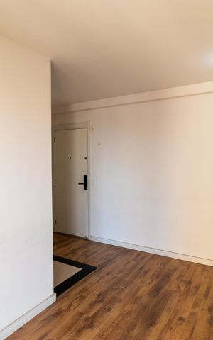 Apartamento para alugar com 55m², 2 quartos e 1 vaga Apartamento para alugar com 55m², 2 quartos e 1 vagaSalas