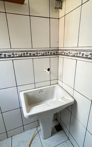 Casa para alugar com 66m², 2 quartos e 1 vagaÁrea de Serviço