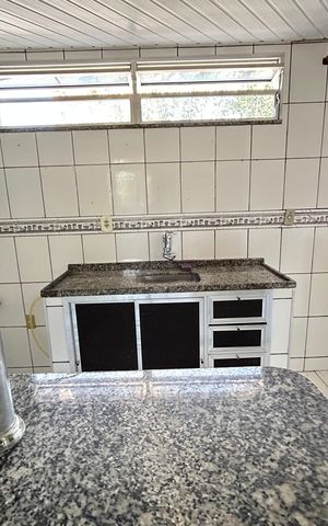 Casa para alugar com 66m², 2 quartos e 1 vagaCozinha
