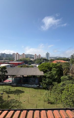 Apartamento para alugar com 60m², 2 quartos e 1 vaga Apartamento para alugar com 60m², 2 quartos e 1 vagaVaranda e área de Serviço Vista