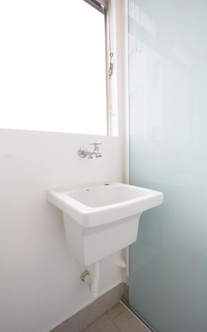 Apartamento para alugar com 62m², 2 quartos e 1 vagaÁrea de Serviço