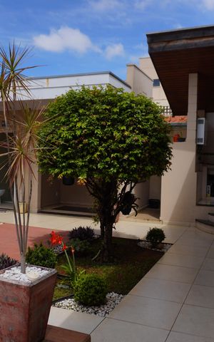Casa à venda com 132m², 3 quartos e 3 vagasQuintal