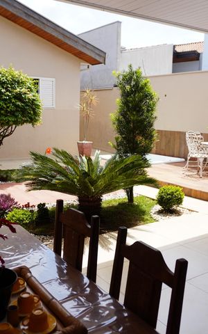 Casa à venda com 132m², 3 quartos e 3 vagasQuintal