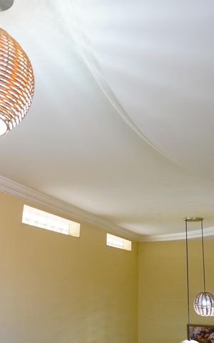 Casa à venda com 132m², 3 quartos e 3 vagasSala