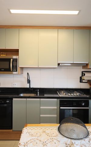 Apartamento à venda com 55m², 2 quartos e 1 vagaCozinha e Área de Serviço