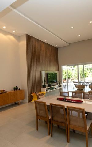 Casa de condomínio à venda com 260m², 3 quartos e 2 vagasSALA PARA DOIS AMBIENTES (ABERTA)