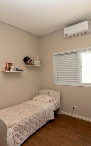 Casa de condomínio à venda com 260m², 3 quartos e 2 vagasQUARTO Nº 1