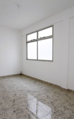 Apartamento para alugar com 90m², 3 quartos e 1 vagaSala