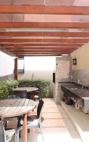 Apartamento para alugar com 34m², 2 quartos e sem vagaÁrea comum - Churrasqueira