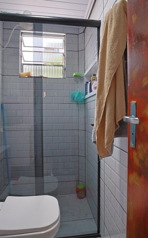 Casa à venda com 46m², 2 quartos e 1 vagaBanheiro