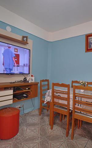 Casa à venda com 46m², 2 quartos e 1 vagaSala