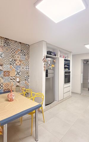 Casa de condomínio para alugar com 400m², 3 quartos e 4 vagasCozinha