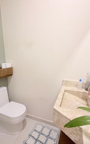 Casa de condomínio para alugar com 400m², 3 quartos e 4 vagasLavabo