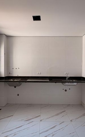 Apartamento à venda com 44m², 2 quartos e 1 vaga Apartamento à venda com 44m², 2 quartos e 1 vagaCozinha/ lavanderia