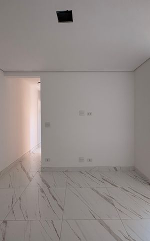 Apartamento à venda com 44m², 2 quartos e 1 vaga Apartamento à venda com 44m², 2 quartos e 1 vagaSala