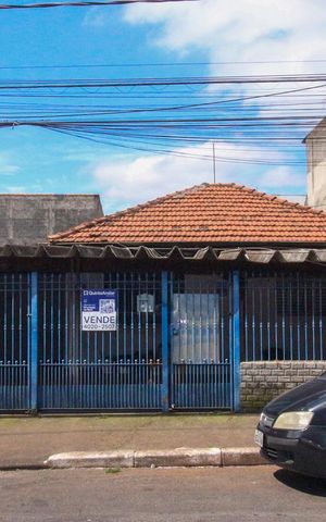 Casa para alugar com 250m², 6 quartos e 4 vagas