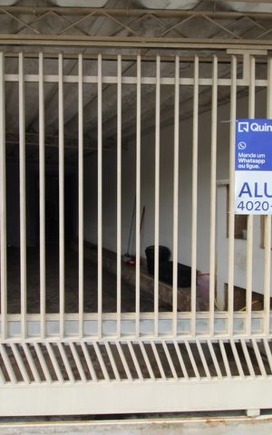 Casa para alugar com 143m², 2 quartos e 2 vagasPlaquinha
