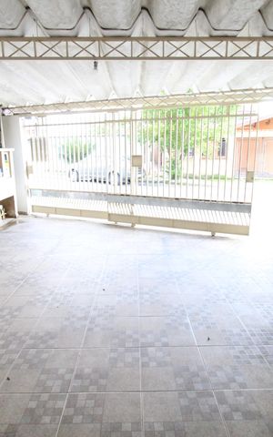 Casa para alugar com 143m², 2 quartos e 2 vagasGaragem