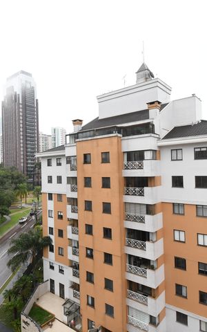 Apartamento à venda com 138m², 3 quartos e 3 vagasVista do Quarto 2