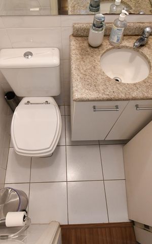 Apartamento à venda com 138m², 3 quartos e 3 vagasLavabo da Sala 2