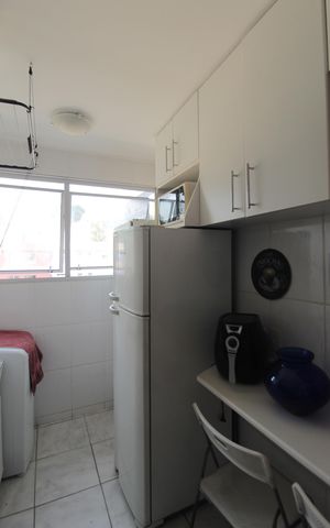 Apartamento para alugar com 51m², 2 quartos e 2 vagasCozinha e Área de Serviço