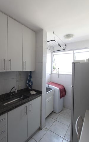 Apartamento para alugar com 51m², 2 quartos e 2 vagasCozinha e Área de Serviço