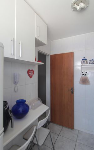 Apartamento para alugar com 51m², 2 quartos e 2 vagasCozinha e Área de Serviço