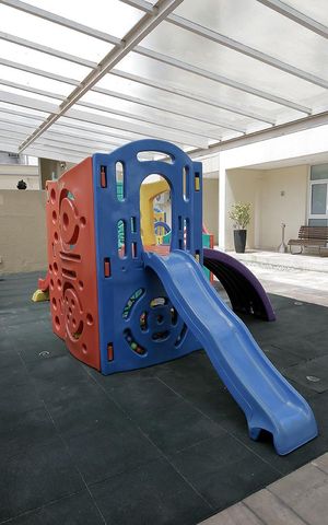 Apartamento à venda com 114m², 3 quartos e 2 vagas Apartamento à venda com 114m², 3 quartos e 2 vagasÁrea comum - Playground