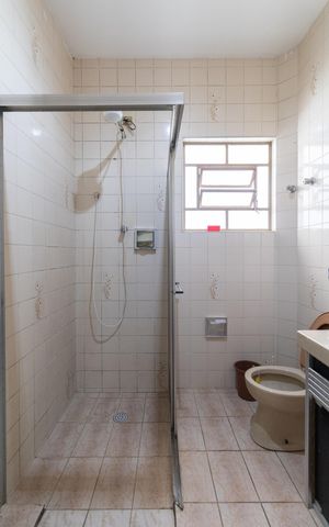 Casa para alugar com 125m², 2 quartos e 1 vaga Casa para alugar com 125m², 2 quartos e 1 vagaBanheiro