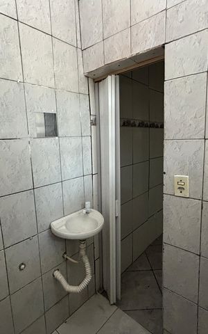 Casa para alugar com 44m², 1 quarto e sem vagaBanheiro