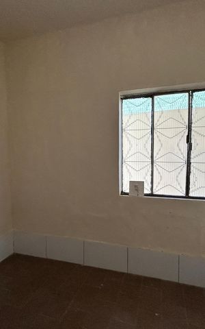 Casa para alugar com 44m², 1 quarto e sem vagaQuarto