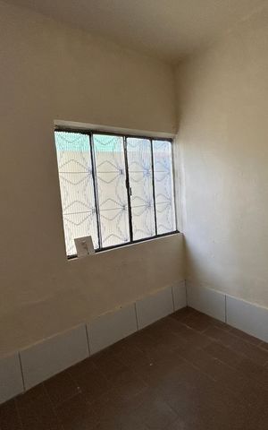 Casa para alugar com 44m², 1 quarto e sem vagaQuarto