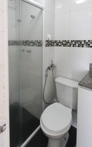 Apartamento para alugar com 64m², 2 quartos e 1 vaga Apartamento para alugar com 64m², 2 quartos e 1 vagaBanheiro da Suíte