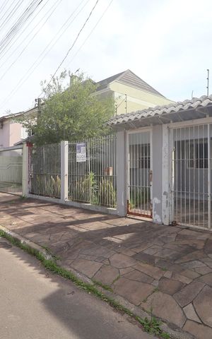 Casa à venda com 85m², 3 quartos e 2 vagasFachada