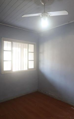Casa à venda com 85m², 3 quartos e 2 vagasSala