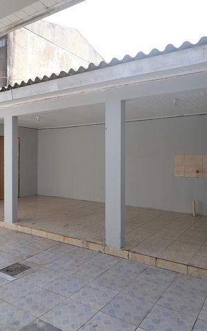 Casa à venda com 85m², 3 quartos e 2 vagasÁrea comum - Churrasqueira