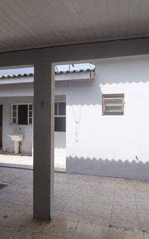 Casa à venda com 85m², 3 quartos e 2 vagasÁrea externa